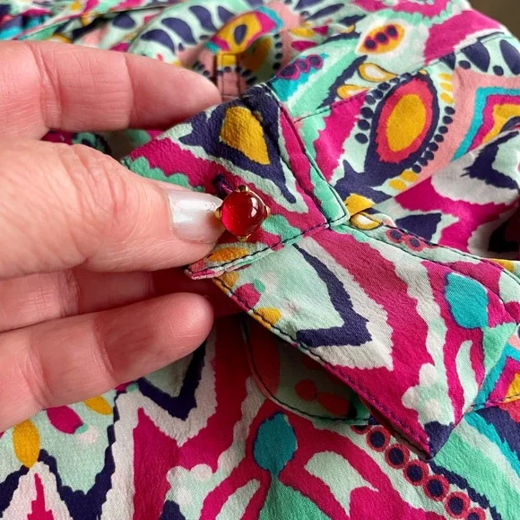 EUC Lilly Pulitzer Crown Jewels Boston Silk Top Jewel Cuff Size XS - Picture 2 of 15